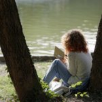 始めて伊坂幸太郎作品を読むならおすすめ。時系列が交錯する斜述トリック「アヒルと鴨のコインロッカー」 伊坂幸太郎