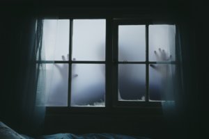 なぜ、善意が殺意に変わったのか?その異常な思考回路の原点は?「火の粉」雫井 脩介(しずくい しゅうすけ)
